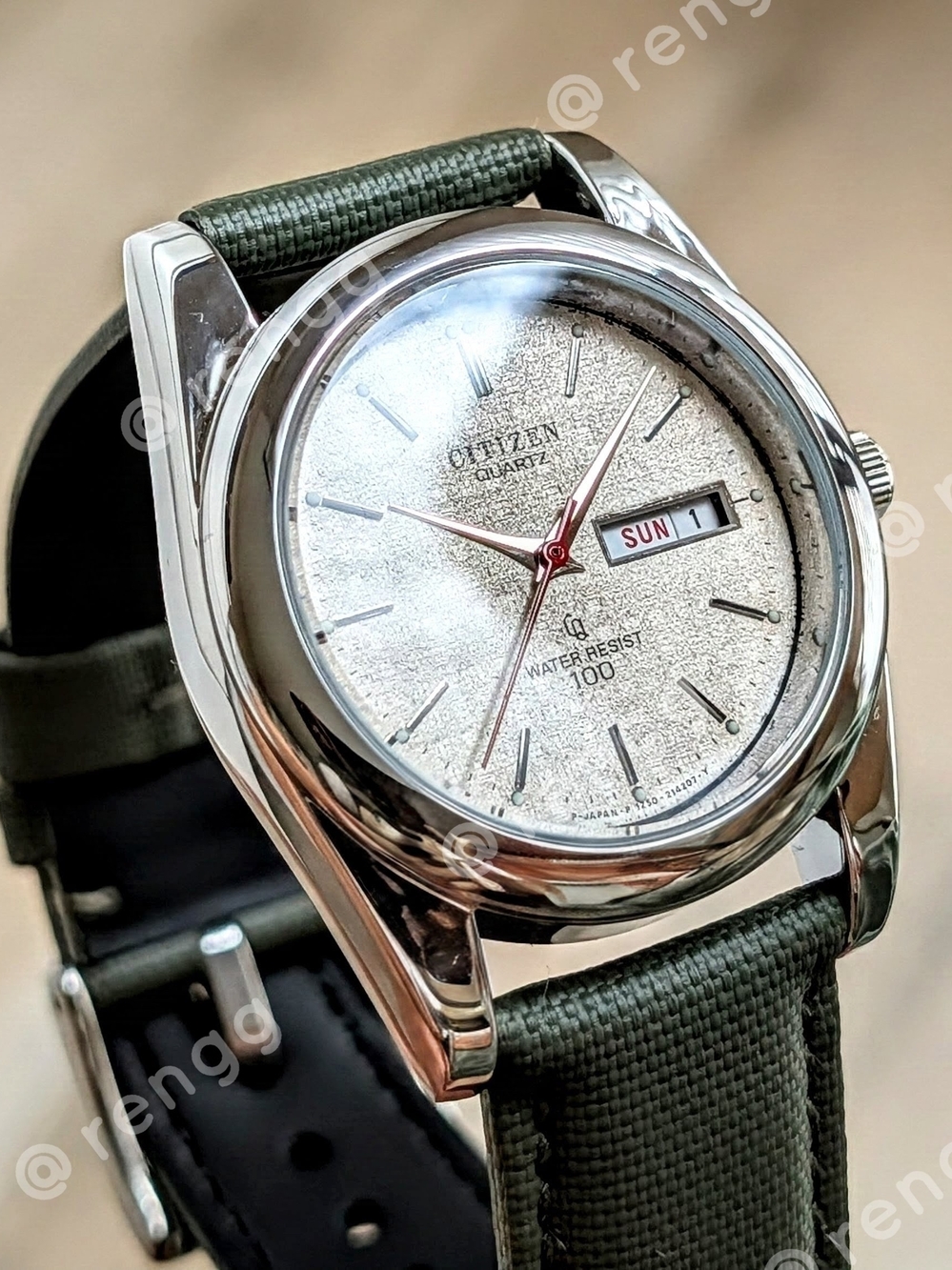 37mm Vintage Citizen Men's Quartz Watch Green Strap Great Collection